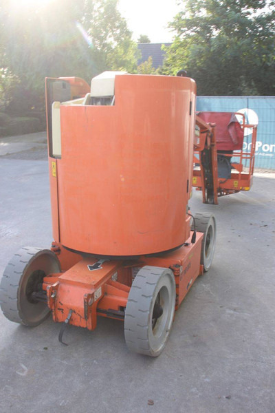 JLG E300AJP - Zglobni krak: slika JLG E300AJP - Zglobni krak JLG E300AJP - Zglobni krak: slika JLG E300AJP - Zglobni krak