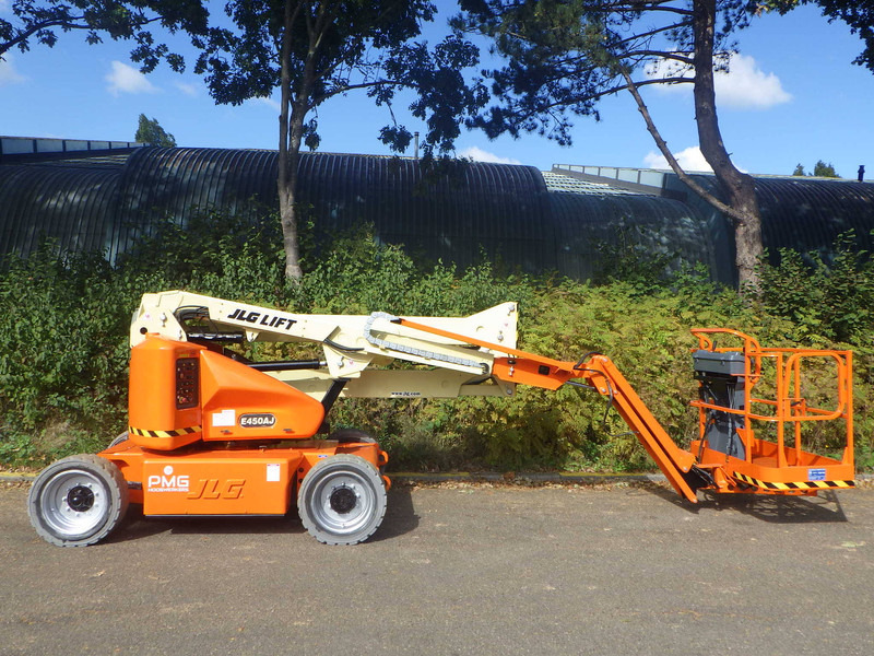 JLG E450AJ - Zglobni krak: slika JLG E450AJ - Zglobni krak JLG E450AJ - Zglobni krak: slika JLG E450AJ - Zglobni krak