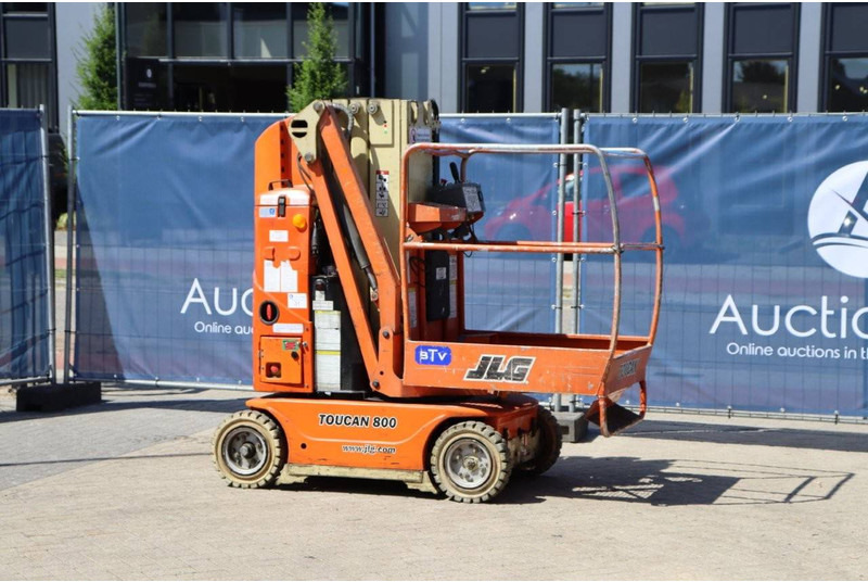 JLG Toucan 800 A - Teleskopski krak: slika JLG Toucan 800 A - Teleskopski krak JLG Toucan 800 A - Teleskopski krak: slika JLG Toucan 800 A - Teleskopski krak