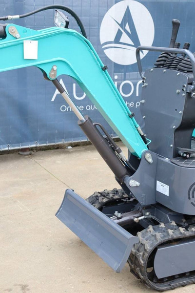 Novi Mini bager Katco Q13 Power+: slika Novi Mini bager Katco Q13 Power+