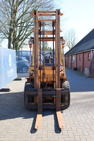 Diesel viličar Komatsu FD35-4: slika Diesel viličar Komatsu FD35-4