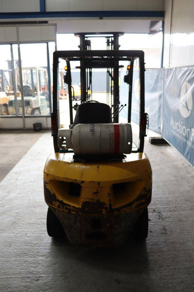 Komatsu FG25HT-16R - Plinski viličar: slika Komatsu FG25HT-16R - Plinski viličar Komatsu FG25HT-16R - Plinski viličar: slika Komatsu FG25HT-16R - Plinski viličar