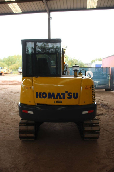 Komatsu PC56-7 - Bager gusjeničar: slika Komatsu PC56-7 - Bager gusjeničar Komatsu PC56-7 - Bager gusjeničar: slika Komatsu PC56-7 - Bager gusjeničar