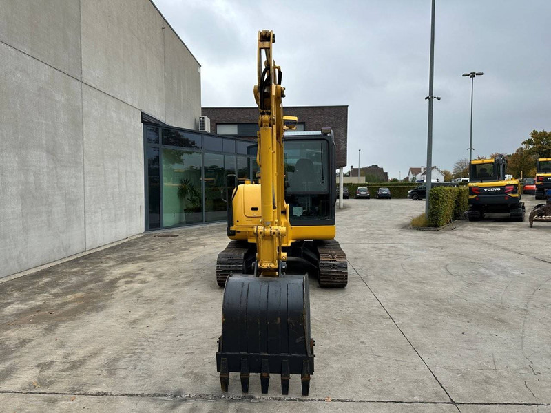 Komatsu PC56-7 - Bager gusjeničar: slika Komatsu PC56-7 - Bager gusjeničar Komatsu PC56-7 - Bager gusjeničar: slika Komatsu PC56-7 - Bager gusjeničar