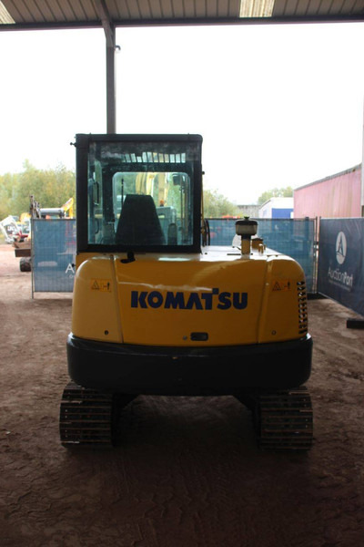 Komatsu PC56-7 - Bager gusjeničar: slika Komatsu PC56-7 - Bager gusjeničar Komatsu PC56-7 - Bager gusjeničar: slika Komatsu PC56-7 - Bager gusjeničar