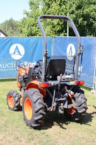 Kubota B2201 - Traktor: slika Kubota B2201 - Traktor Kubota B2201 - Traktor: slika Kubota B2201 - Traktor