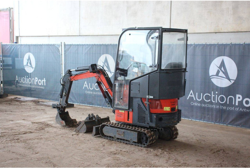 Kubota - Bager gusjeničar: slika Kubota - Bager gusjeničar Kubota - Bager gusjeničar: slika Kubota - Bager gusjeničar