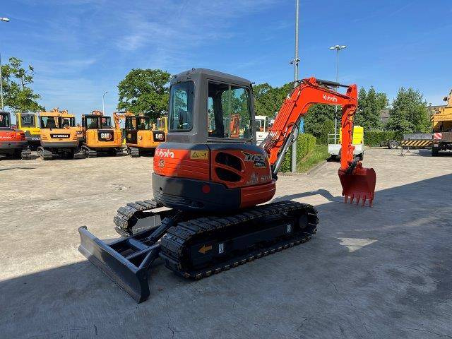 Kubota KX155-3SZ - Bager gusjeničar: slika Kubota KX155-3SZ - Bager gusjeničar Kubota KX155-3SZ - Bager gusjeničar: slika Kubota KX155-3SZ - Bager gusjeničar