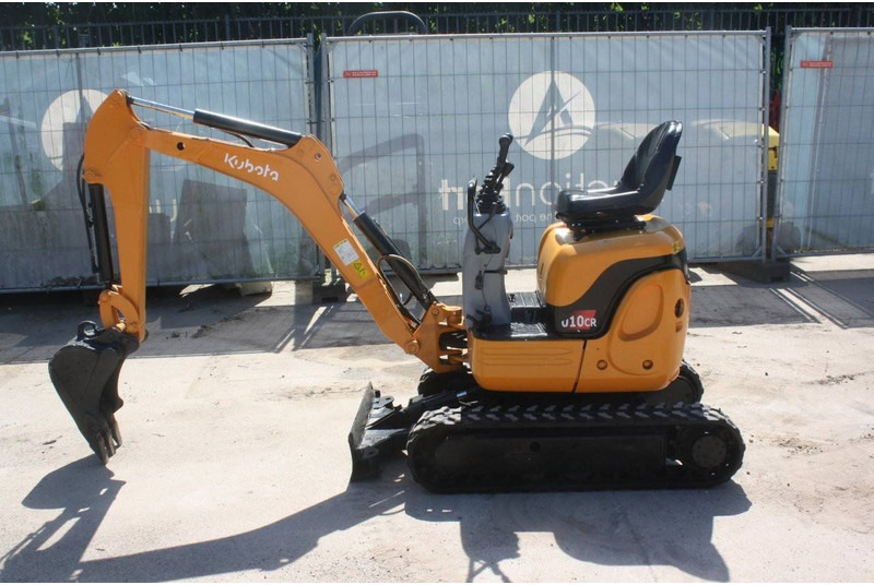 Kubota U10-3 - Mini bager: slika Kubota U10-3 - Mini bager Kubota U10-3 - Mini bager: slika Kubota U10-3 - Mini bager