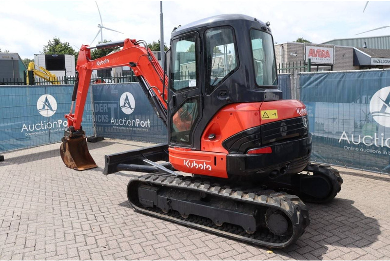 Kubota U55-4 - Bager gusjeničar: slika Kubota U55-4 - Bager gusjeničar Kubota U55-4 - Bager gusjeničar: slika Kubota U55-4 - Bager gusjeničar