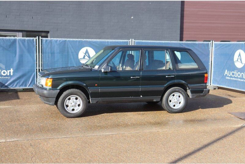 Land Rover Range Rover - SUV: slika Land Rover Range Rover - SUV Land Rover Range Rover - SUV: slika Land Rover Range Rover - SUV