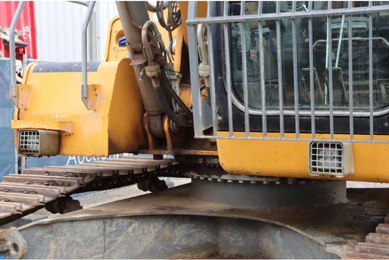 Bager gusjeničar Liebherr R926 WLC: slika Bager gusjeničar Liebherr R926 WLC Bager gusjeničar Liebherr R926 WLC: slika Bager gusjeničar Liebherr R926 WLC