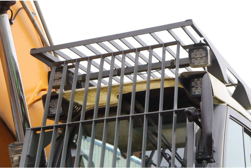 Bager gusjeničar Liebherr R926 WLC: slika Bager gusjeničar Liebherr R926 WLC Bager gusjeničar Liebherr R926 WLC: slika Bager gusjeničar Liebherr R926 WLC