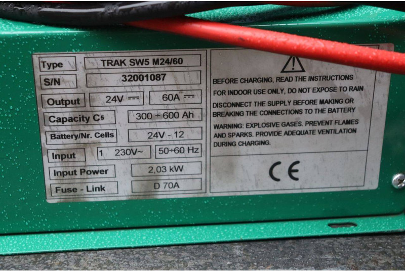 Električni viličar Linde E15-02: slika Električni viličar Linde E15-02 Električni viličar Linde E15-02: slika Električni viličar Linde E15-02