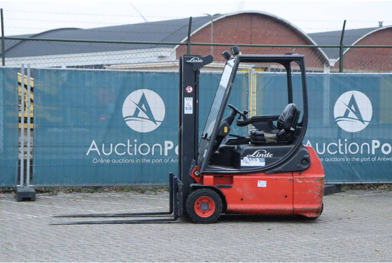 Linde E16 - Električni viličar: slika Linde E16 - Električni viličar Linde E16 - Električni viličar: slika Linde E16 - Električni viličar