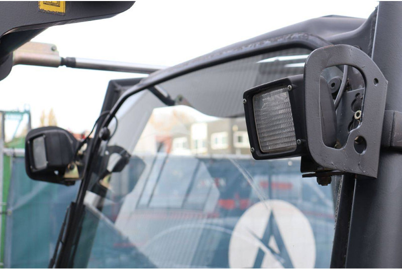 Plinski viličar Linde H20T-02/600: slika Plinski viličar Linde H20T-02/600 Plinski viličar Linde H20T-02/600: slika Plinski viličar Linde H20T-02/600