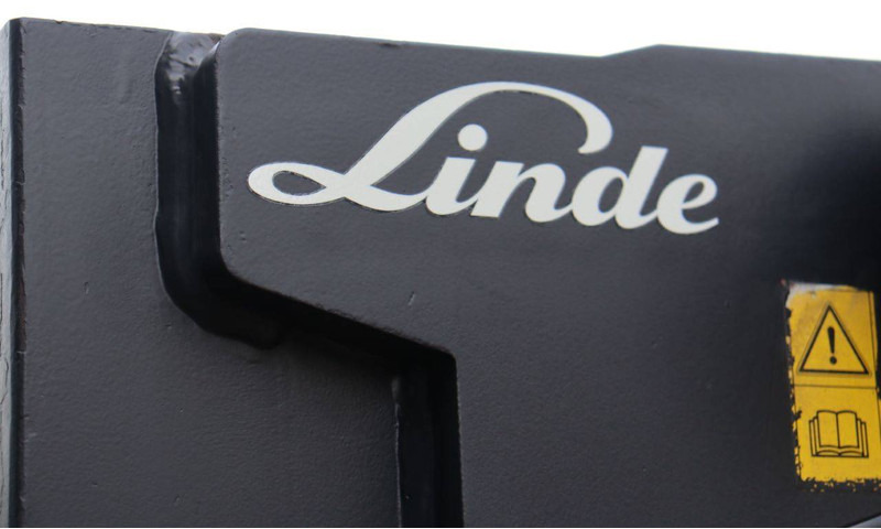 Plinski viličar Linde H20T-02/600: slika Plinski viličar Linde H20T-02/600 Plinski viličar Linde H20T-02/600: slika Plinski viličar Linde H20T-02/600