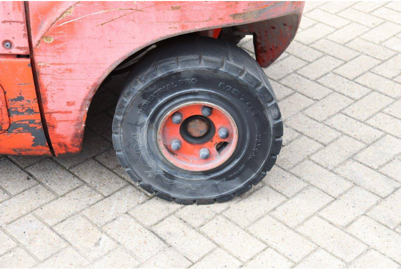 Diesel viličar Linde H25D: slika Diesel viličar Linde H25D