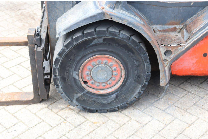 Diesel viličar Linde H25D: slika Diesel viličar Linde H25D