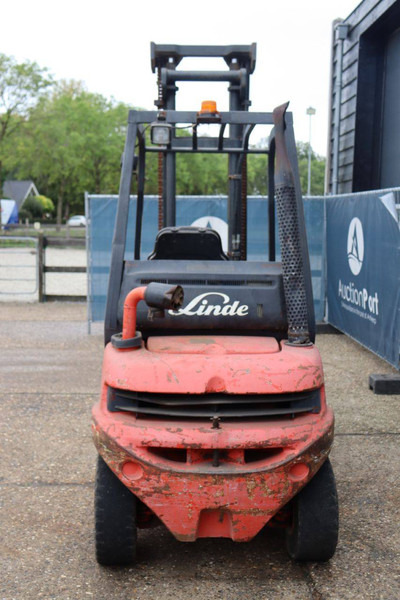 Linde H30D-03 - Diesel viličar: slika Linde H30D-03 - Diesel viličar Linde H30D-03 - Diesel viličar: slika Linde H30D-03 - Diesel viličar
