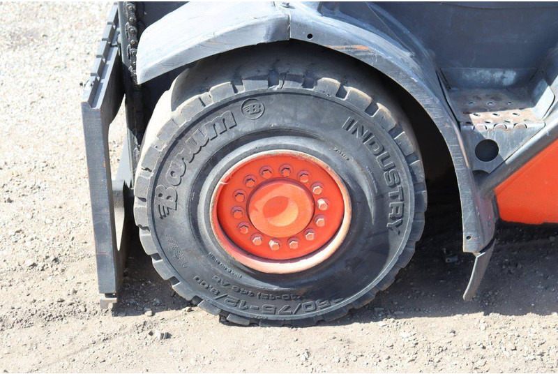 Plinski viličar Linde H30T-01: slika Plinski viličar Linde H30T-01