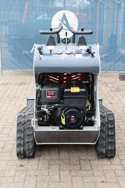 Machpro MP-S300 - Utovarivač gusjeničar: slika Machpro MP-S300 - Utovarivač gusjeničar Machpro MP-S300 - Utovarivač gusjeničar: slika Machpro MP-S300 - Utovarivač gusjeničar