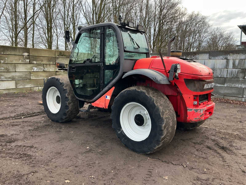 Manitou MLT 627 - Teleskopski rukovatelj: slika Manitou MLT 627 - Teleskopski rukovatelj Manitou MLT 627 - Teleskopski rukovatelj: slika Manitou MLT 627 - Teleskopski rukovatelj