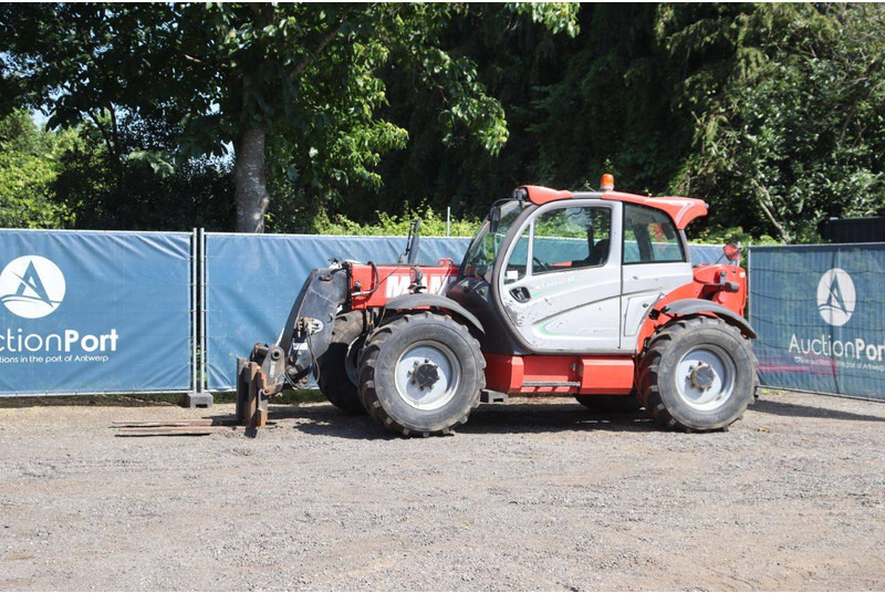 Manitou MLT640-137PS - Teleskopski rukovatelj: slika Manitou MLT640-137PS - Teleskopski rukovatelj Manitou MLT640-137PS - Teleskopski rukovatelj: slika Manitou MLT640-137PS - Teleskopski rukovatelj