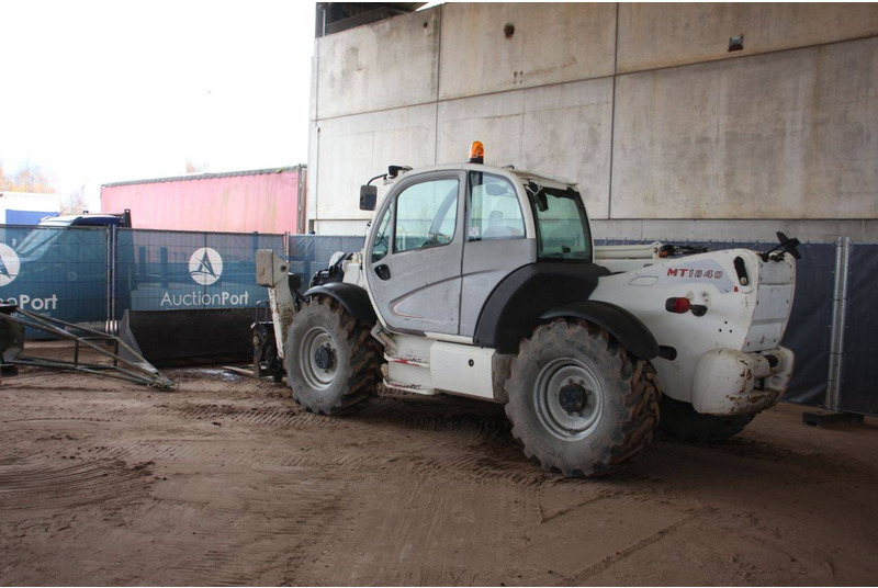 Manitou MT 1840 - Teleskopski rukovatelj: slika Manitou MT 1840 - Teleskopski rukovatelj Manitou MT 1840 - Teleskopski rukovatelj: slika Manitou MT 1840 - Teleskopski rukovatelj