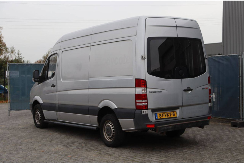 Mercedes-Benz 906 KA 35 SPRINTER 315CDI - Furgon: slika Mercedes-Benz 906 KA 35 SPRINTER 315CDI - Furgon Mercedes-Benz 906 KA 35 SPRINTER 315CDI - Furgon: slika Mercedes-Benz 906 KA 35 SPRINTER 315CDI - Furgon