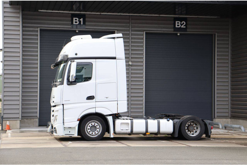 Mercedes-Benz ACTROS - Kamion-šasija: slika Mercedes-Benz ACTROS - Kamion-šasija Mercedes-Benz ACTROS - Kamion-šasija: slika Mercedes-Benz ACTROS - Kamion-šasija