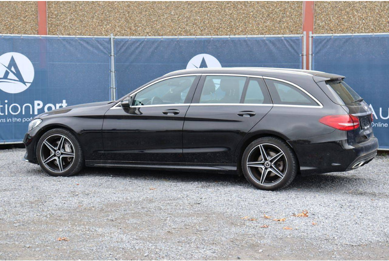 Mercedes-Benz C-Klasse 180 D - Limuzina: slika Mercedes-Benz C-Klasse 180 D - Limuzina Mercedes-Benz C-Klasse 180 D - Limuzina: slika Mercedes-Benz C-Klasse 180 D - Limuzina