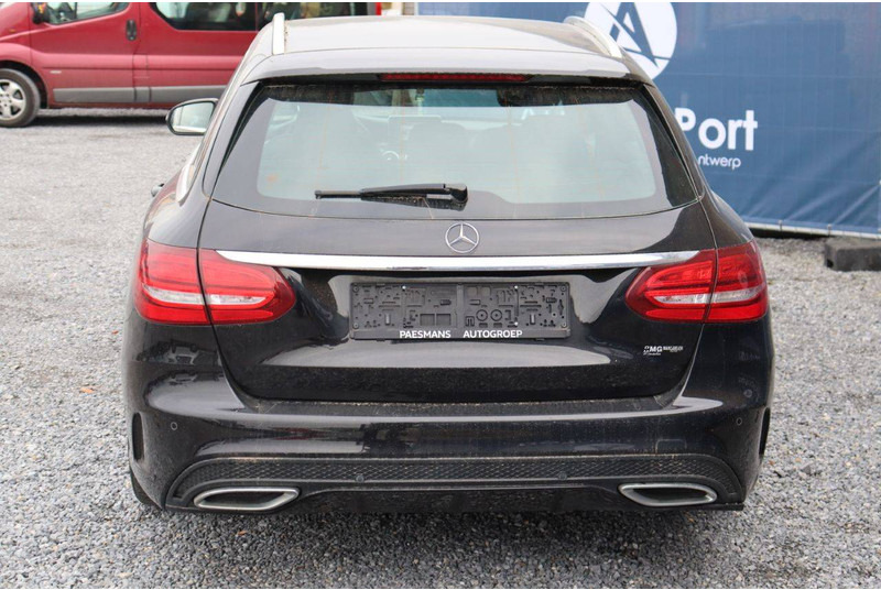 Mercedes-Benz C-Klasse 180 D - Limuzina: slika Mercedes-Benz C-Klasse 180 D - Limuzina Mercedes-Benz C-Klasse 180 D - Limuzina: slika Mercedes-Benz C-Klasse 180 D - Limuzina