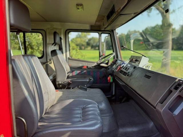 Mercedes-Benz E817R - Vatrogasno vozilo: slika Mercedes-Benz E817R - Vatrogasno vozilo Mercedes-Benz E817R - Vatrogasno vozilo: slika Mercedes-Benz E817R - Vatrogasno vozilo