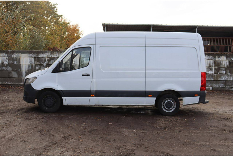Mercedes-Benz Sprinter 314 CDI - Furgon: slika Mercedes-Benz Sprinter 314 CDI - Furgon Mercedes-Benz Sprinter 314 CDI - Furgon: slika Mercedes-Benz Sprinter 314 CDI - Furgon