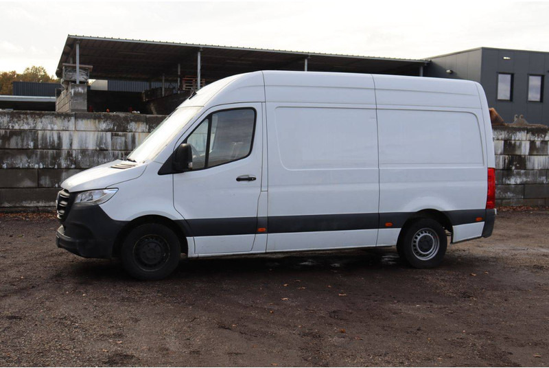 Mercedes-Benz Sprinter 314 CDI - Furgon: slika Mercedes-Benz Sprinter 314 CDI - Furgon Mercedes-Benz Sprinter 314 CDI - Furgon: slika Mercedes-Benz Sprinter 314 CDI - Furgon