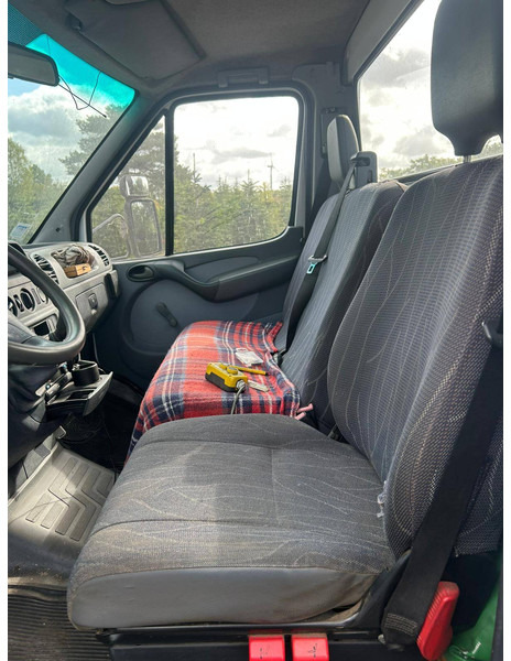 Mercedes-Benz Sprinter (I - update) CDI - Mali kamion kiper: slika Mercedes-Benz Sprinter (I - update) CDI - Mali kamion kiper Mercedes-Benz Sprinter (I - update) CDI - Mali kamion kiper: slika Mercedes-Benz Sprinter (I - update) CDI - Mali kamion kiper