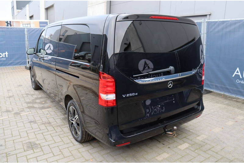 Mercedes-Benz V-Klasse - Furgon: slika Mercedes-Benz V-Klasse - Furgon Mercedes-Benz V-Klasse - Furgon: slika Mercedes-Benz V-Klasse - Furgon