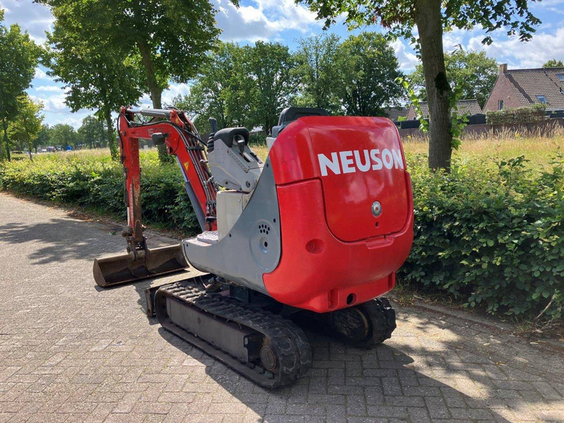 Neuson 1503RD - Mini bager: slika Neuson 1503RD - Mini bager Neuson 1503RD - Mini bager: slika Neuson 1503RD - Mini bager
