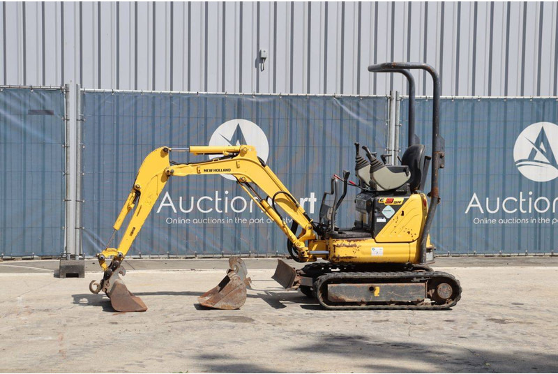 New Holland E9SR - Mini bager: slika New Holland E9SR - Mini bager New Holland E9SR - Mini bager: slika New Holland E9SR - Mini bager