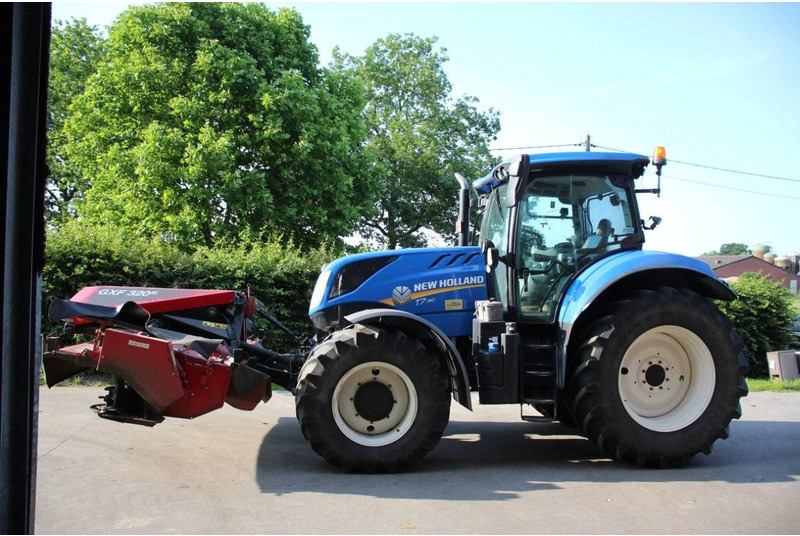 New Holland T7.190 - Traktor: slika New Holland T7.190 - Traktor New Holland T7.190 - Traktor: slika New Holland T7.190 - Traktor