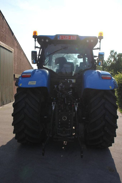 New Holland T7.190 - Traktor: slika New Holland T7.190 - Traktor New Holland T7.190 - Traktor: slika New Holland T7.190 - Traktor