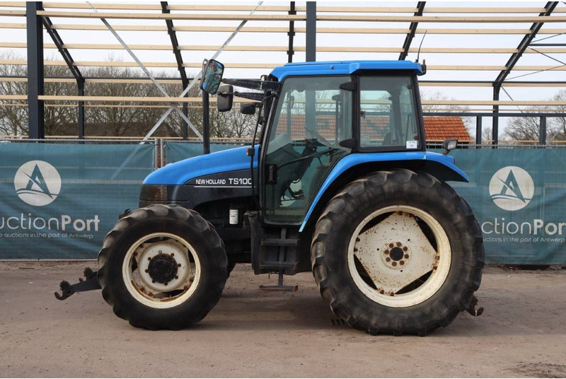 New Holland TS100 - Traktor: slika New Holland TS100 - Traktor New Holland TS100 - Traktor: slika New Holland TS100 - Traktor