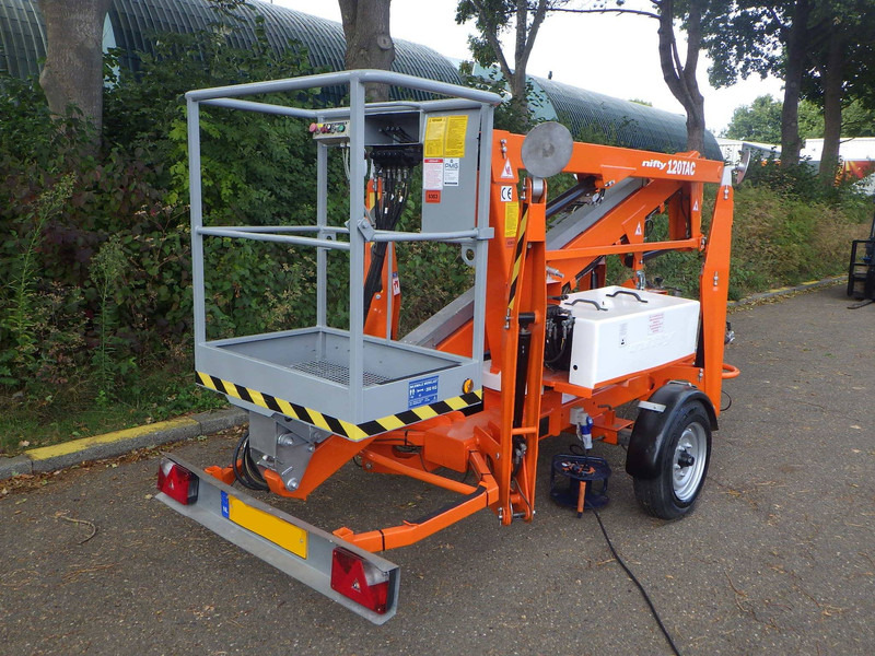 Nifty 120TAC - Zglobni krak: slika Nifty 120TAC - Zglobni krak Nifty 120TAC - Zglobni krak: slika Nifty 120TAC - Zglobni krak