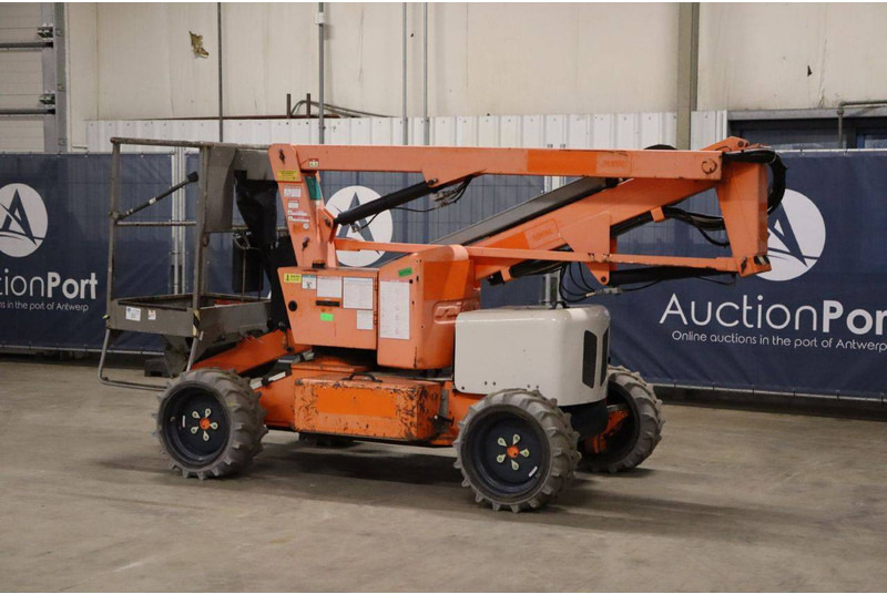 Niftylift HR12DE - Zglobni krak: slika Niftylift HR12DE - Zglobni krak Niftylift HR12DE - Zglobni krak: slika Niftylift HR12DE - Zglobni krak