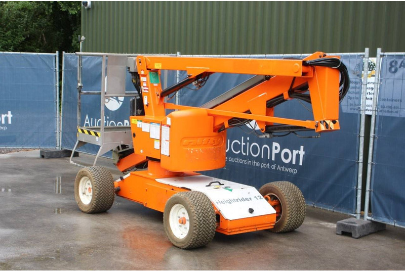 Niftylift HR12NE - Zglobni krak: slika Niftylift HR12NE - Zglobni krak Niftylift HR12NE - Zglobni krak: slika Niftylift HR12NE - Zglobni krak