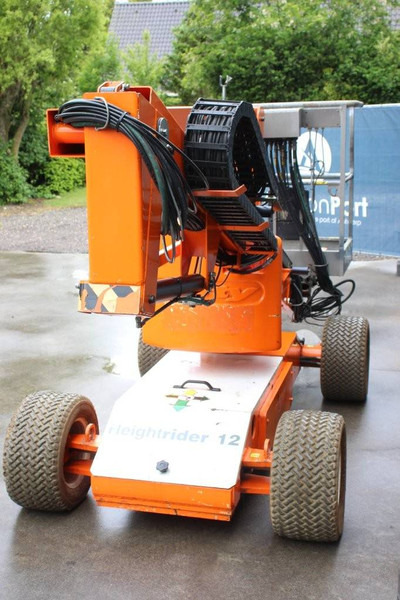 Niftylift HR12NE - Zglobni krak: slika Niftylift HR12NE - Zglobni krak Niftylift HR12NE - Zglobni krak: slika Niftylift HR12NE - Zglobni krak