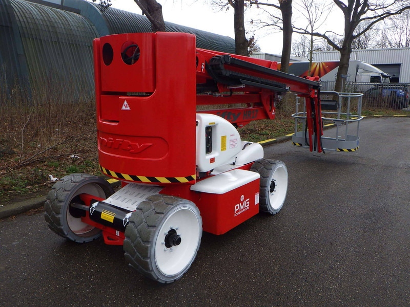 Niftylift HR17NE - Teleskopski krak: slika Niftylift HR17NE - Teleskopski krak Niftylift HR17NE - Teleskopski krak: slika Niftylift HR17NE - Teleskopski krak