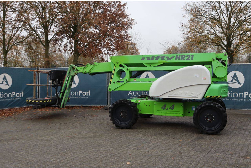 Niftylift HR21 D 4x4 - Zglobni krak: slika Niftylift HR21 D 4x4 - Zglobni krak Niftylift HR21 D 4x4 - Zglobni krak: slika Niftylift HR21 D 4x4 - Zglobni krak