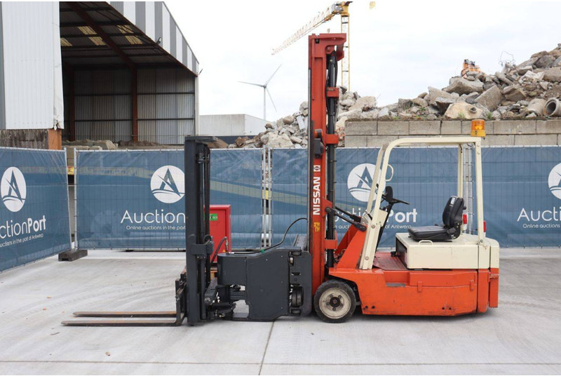 Nissan - Električni viličar: slika Nissan - Električni viličar Nissan - Električni viličar: slika Nissan - Električni viličar